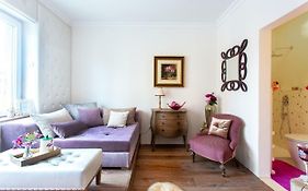 NEW, Stylish&modern central Studio, FREE parking