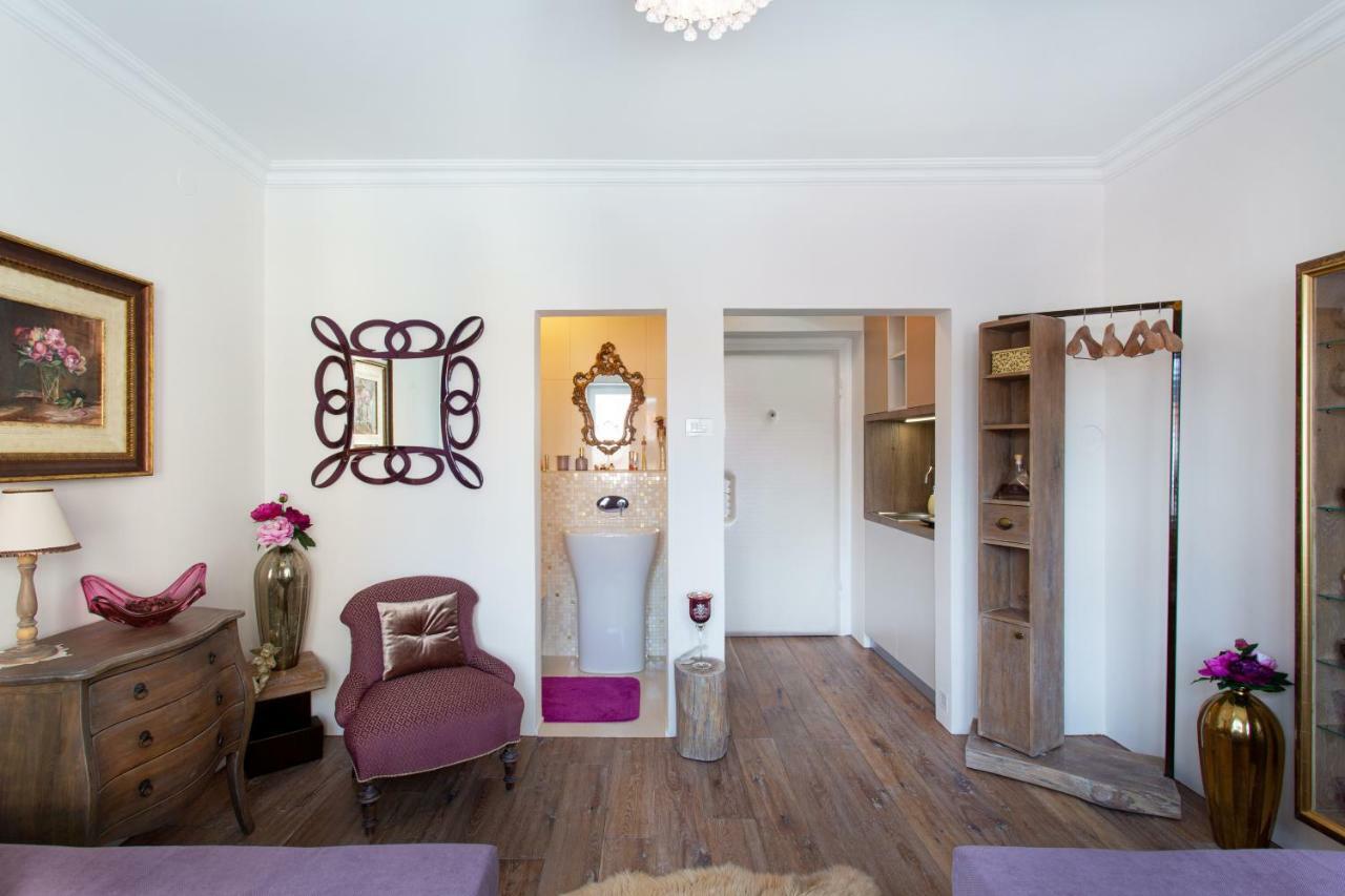 NEW, Stylish&modern central Studio, FREE parking Celje Exterior foto